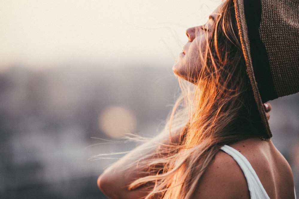 Releasing uncomfortable emotions in 7 simple steps. The way back to feeling energized and in balance